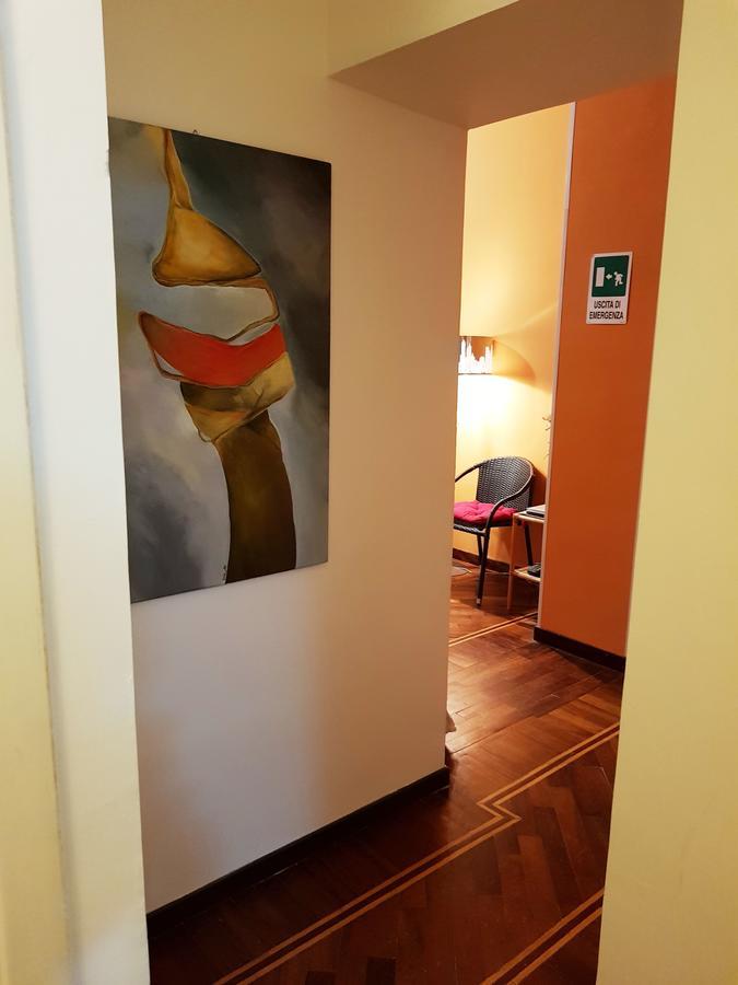 Myomax Guesthouse Рим Экстерьер фото